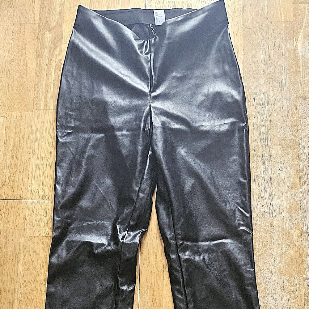 faux leather H&M flare leggings, ankle slit